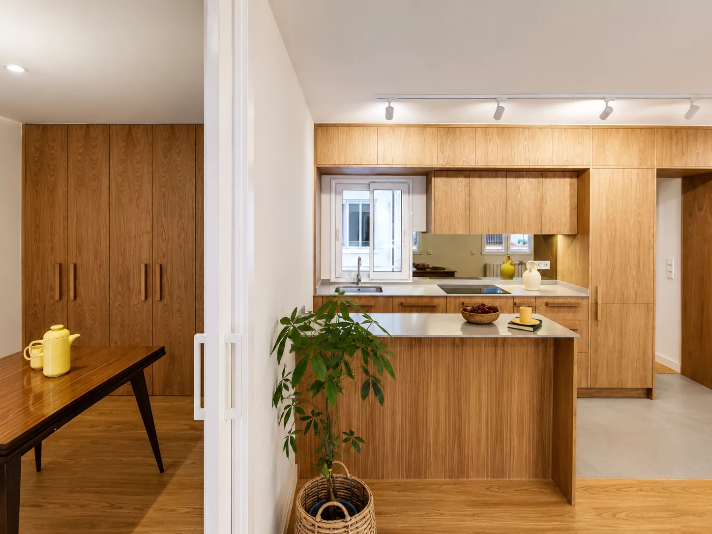 Iwastudio - Proyectos Reformas - VIVIENDA CARDERERA 4